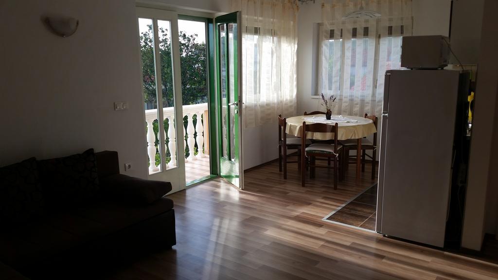 Apartments Dano Sukošan Pokoj fotografie