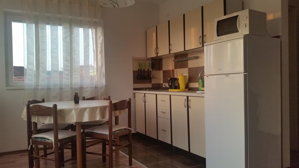 Apartments Dano Sukošan Pokoj fotografie